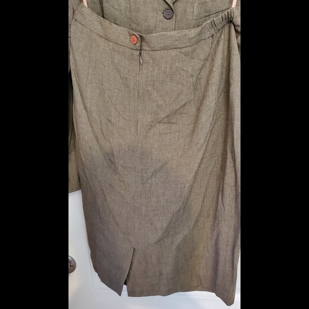 NWT Rene Rowan 12 - Picture 7 of 9